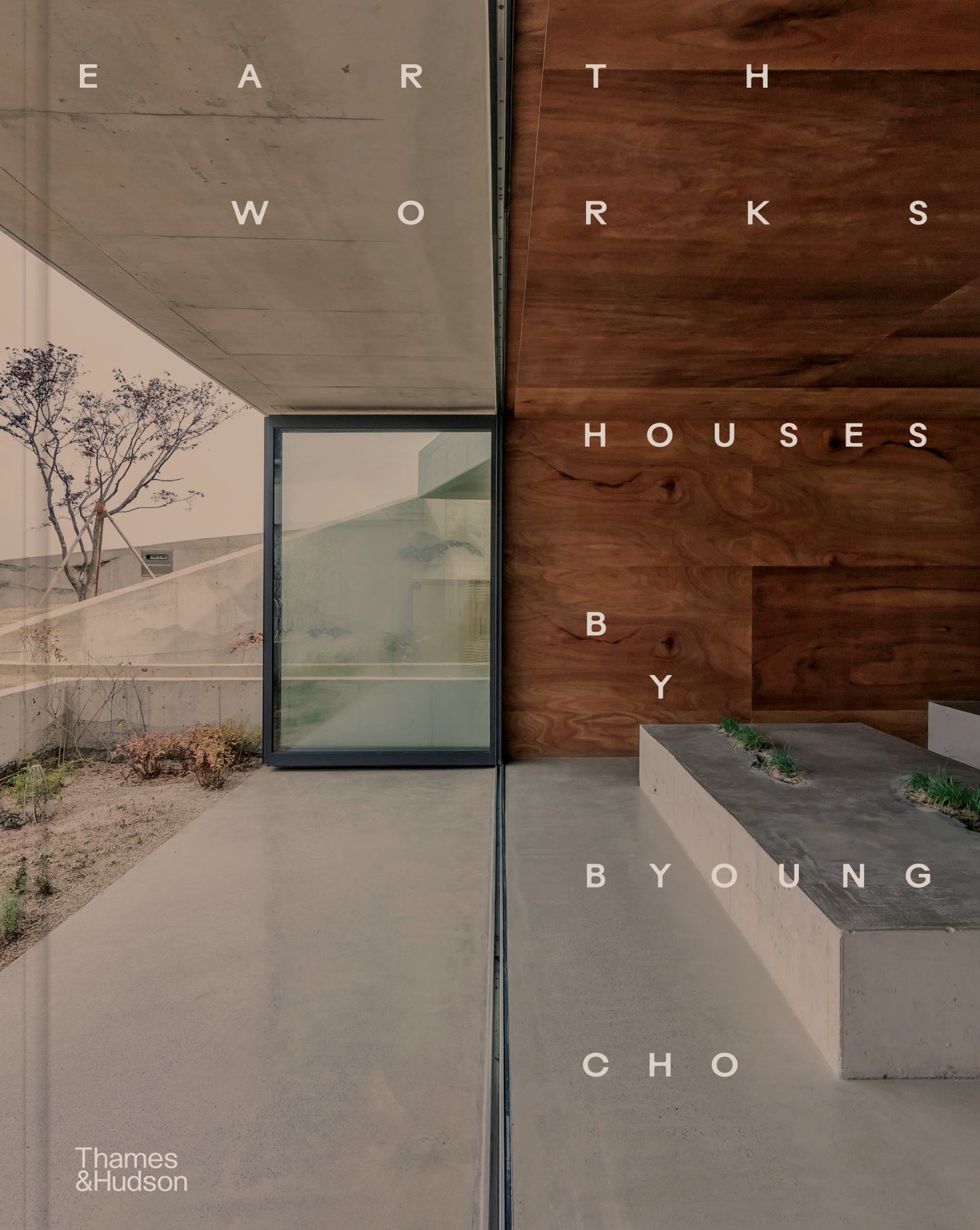 Earth Works: Houses by Byoung Cho Cover Image