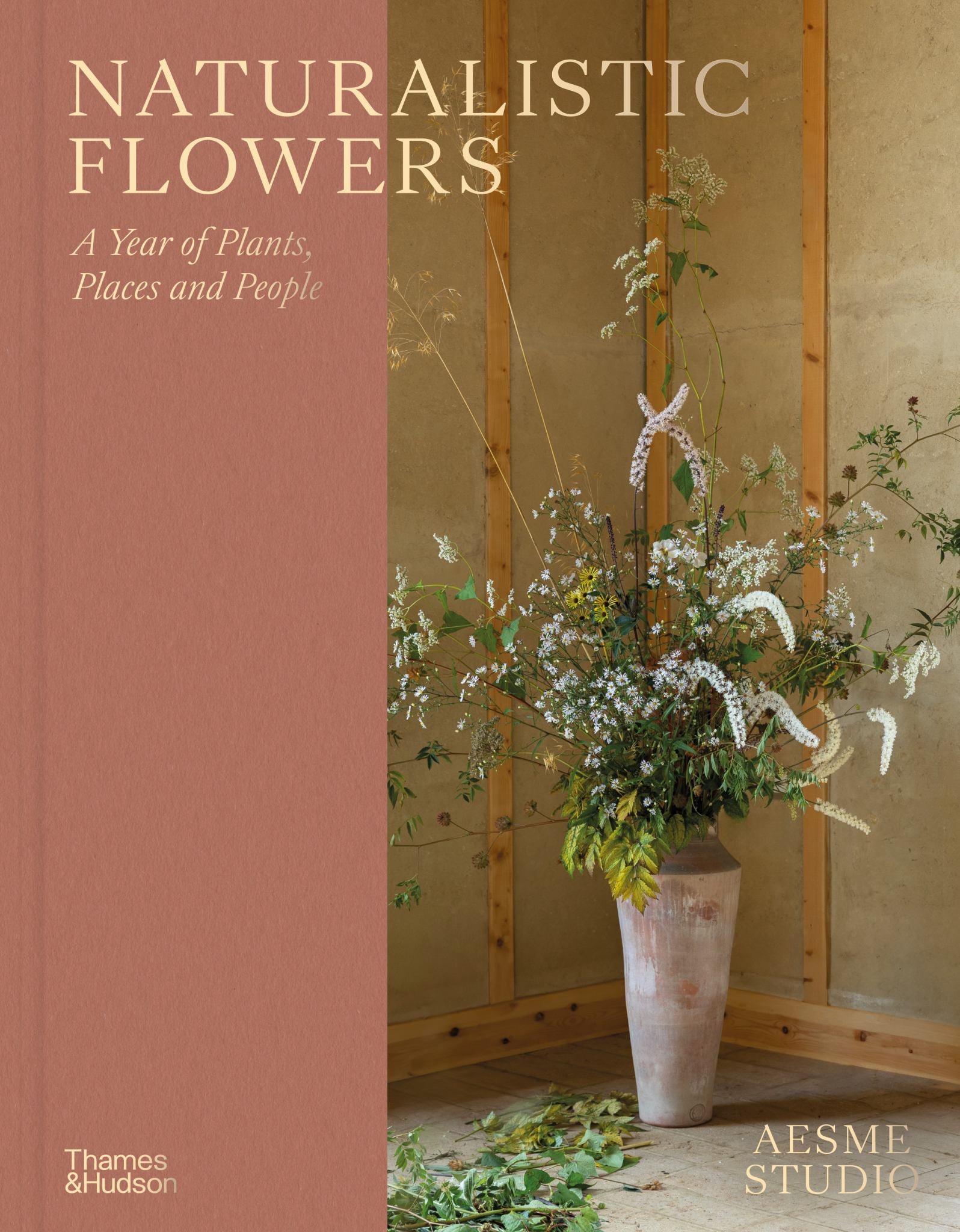 Naturalistic Flowers Cover Image