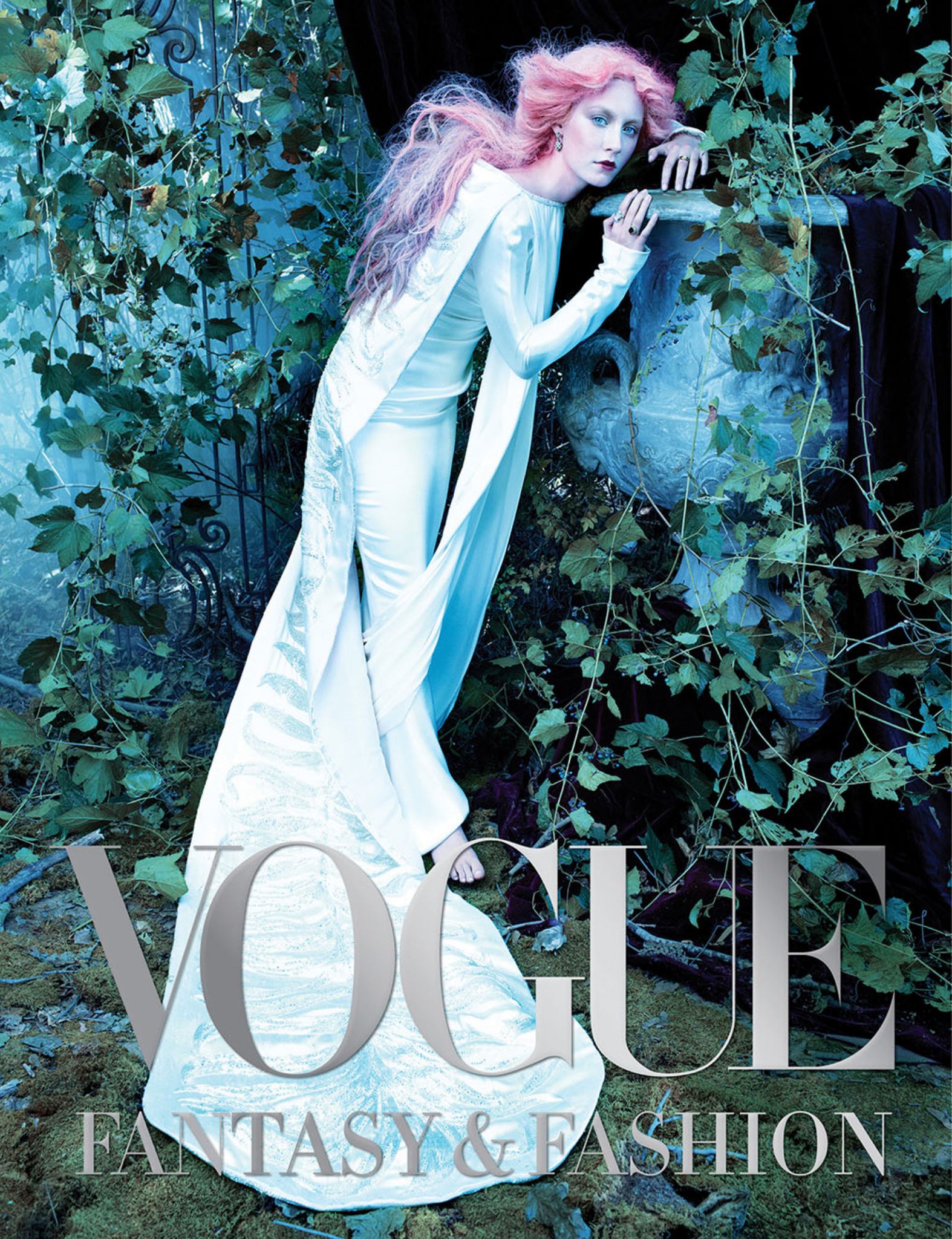 Vogue: Fantasy and Fashion Cover Image